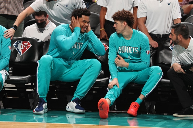 勇士休赛期终迎重大！顶尖三分射手将加盟；最新预测仍将打附加赛