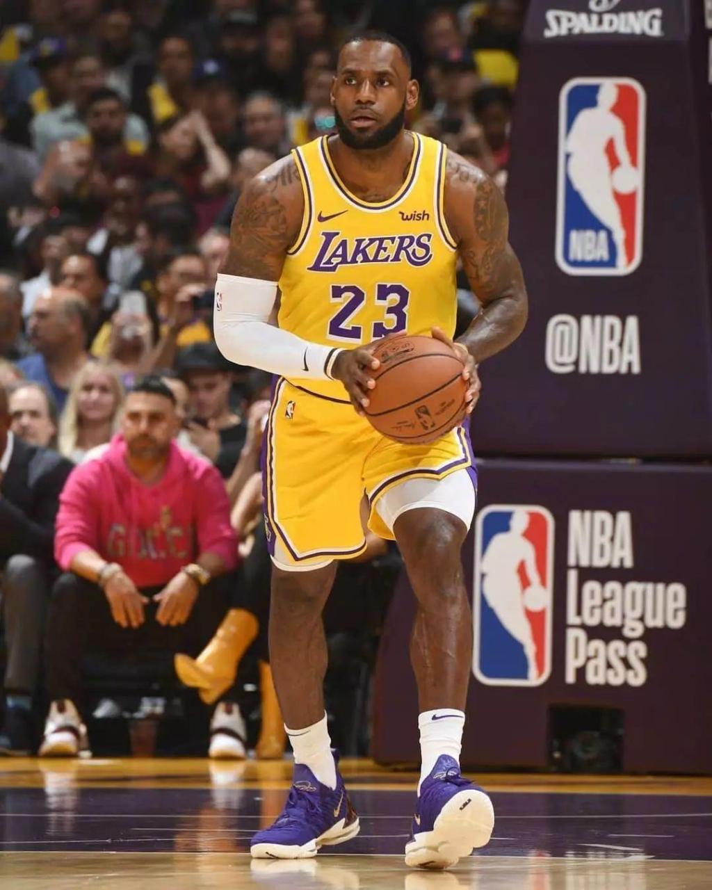 不能威胁你 不能威胁你